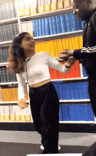 Acid GIFs, August 15 (25 gifs)