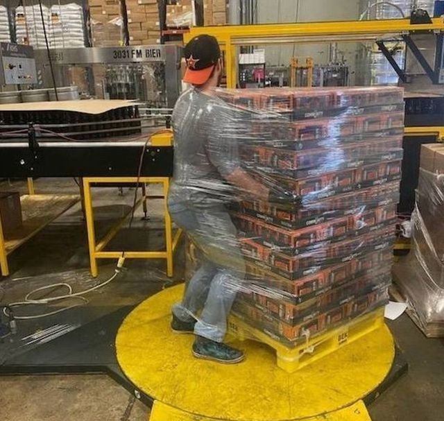 Funny Work Photos (36 pics)