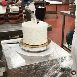 Acid GIFs, August 18 (25 gifs)