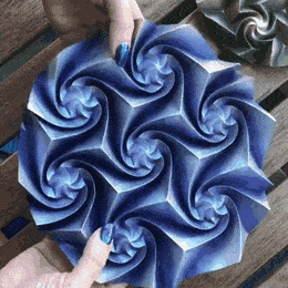 Acid GIFs, August 19 (25 gifs) Acid GIFs, August 19 (25 gifs)