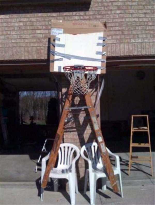 Strange Constructions (20 pics)