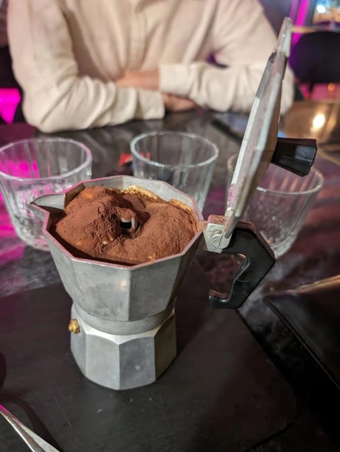 Crazy Food Serving (15 pics)