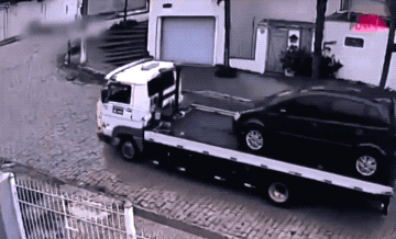 Acid GIFs, August 20 (25 gifs)