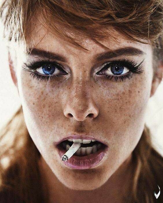 Redhead Girls (25 pics)