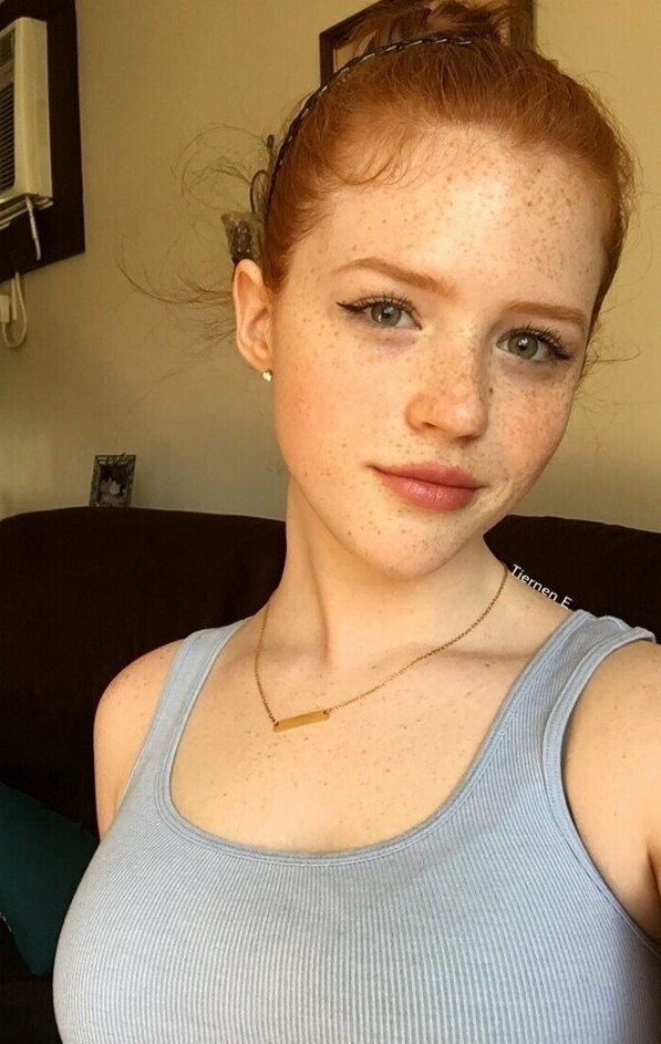 Redhead Girls (25 pics)