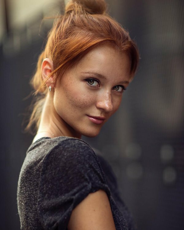Redhead Girls (25 pics)