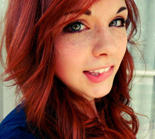 Redhead Girls (25 pics)