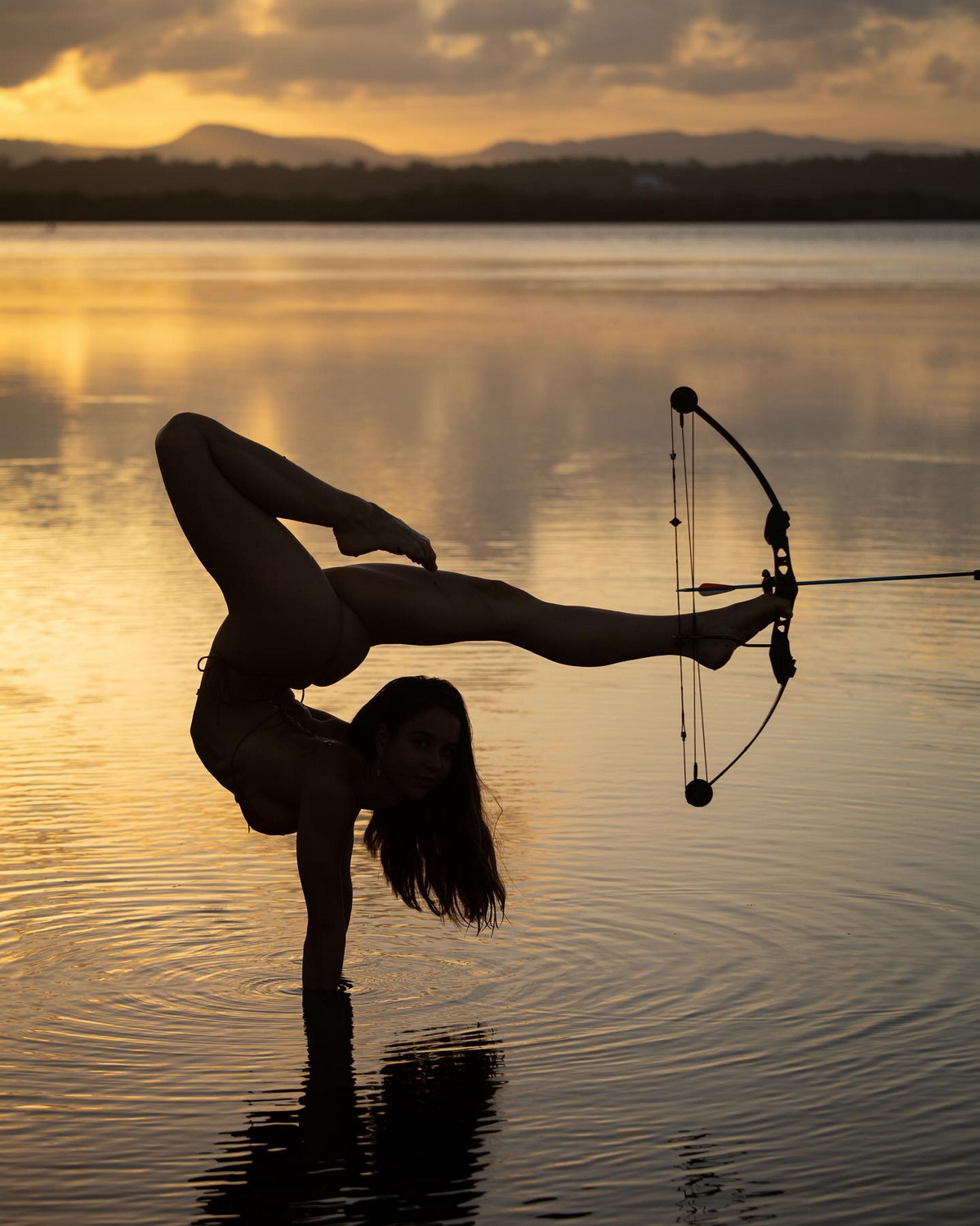 Flexible Girls (27 pics)