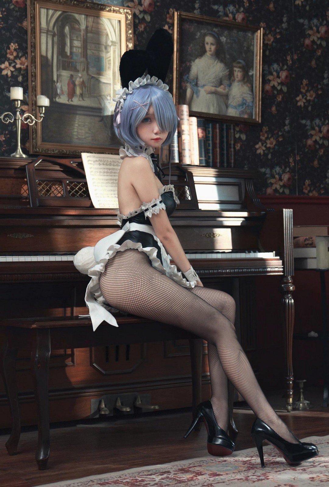 Cosplay Girls (24 pics)