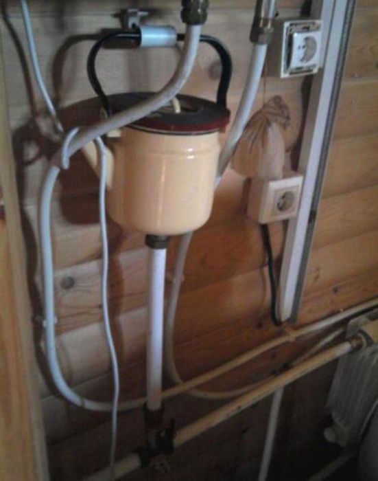 Redneck Repairs And Inventions (20 pics)