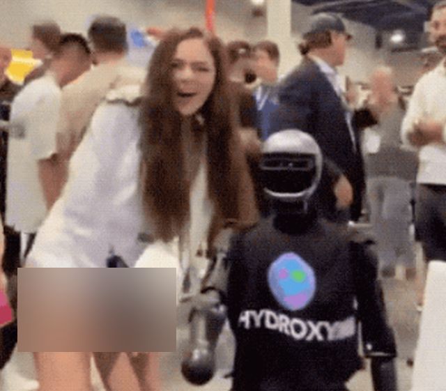 Acid GIFs, August 28 (25 gifs)