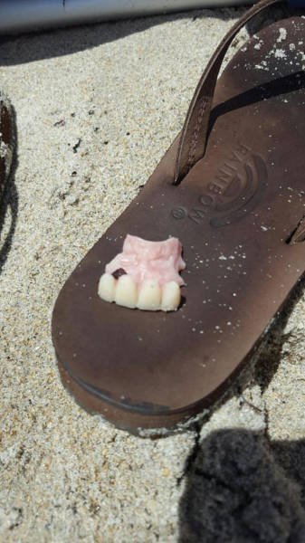 Bad Days Happen (24 pics)