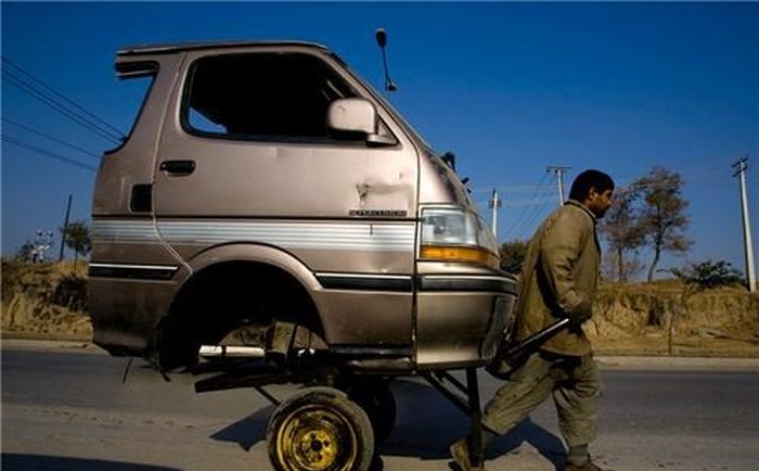 Redneck Repairs And Inventions (23 pics)