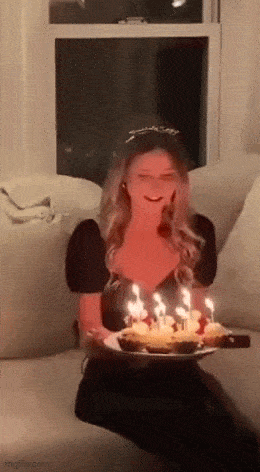 Acid GIFs, September 4 (25 gifs) Acid GIFs, September 4 (25 gifs)