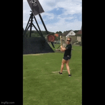 Acid GIFs, September 5 (25 gifs) Acid GIFs, September 5 (25 gifs)