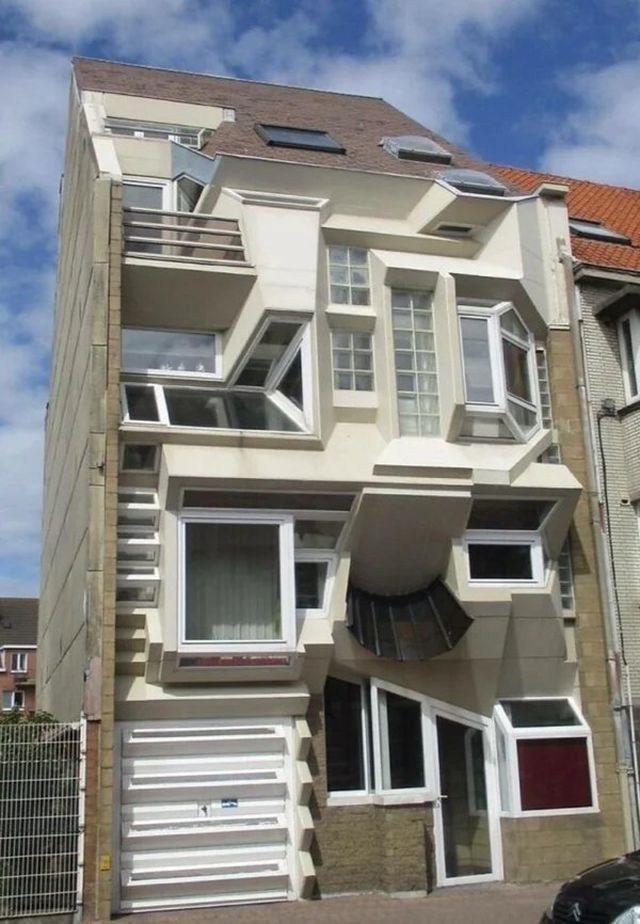 Failed Constructions (23 pics)