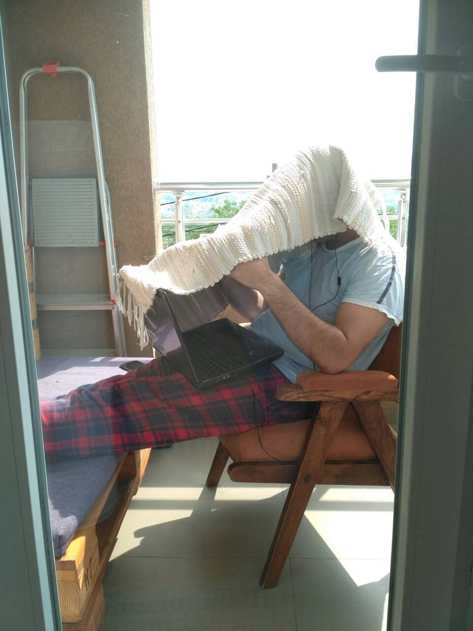Daily Pictures. Part 1 (64 pics)