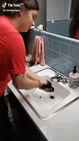 Acid GIFs, September 8 (25 gifs) Acid GIFs, September 8 (25 gifs)