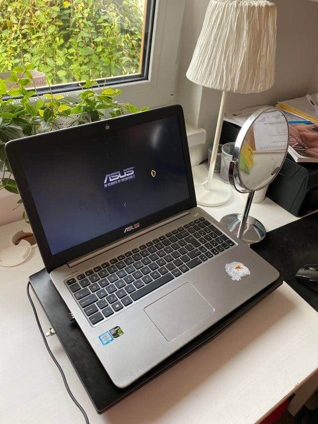 Fails With Gadgets (17 pics)