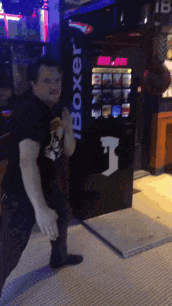 Acid GIFs, September 10 (25 gifs) Acid GIFs, September 10 (25 gifs)
