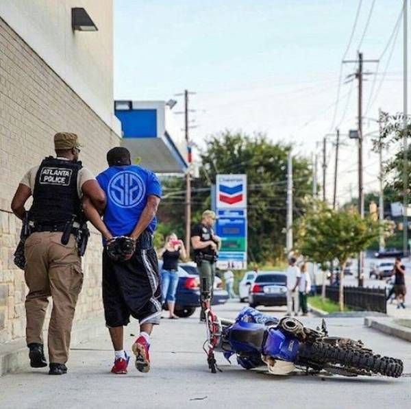 Bad Days Happen (21 pics)