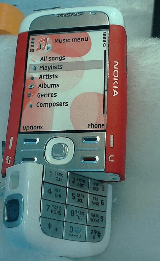 Unusual Phones From The Past (18 pics)