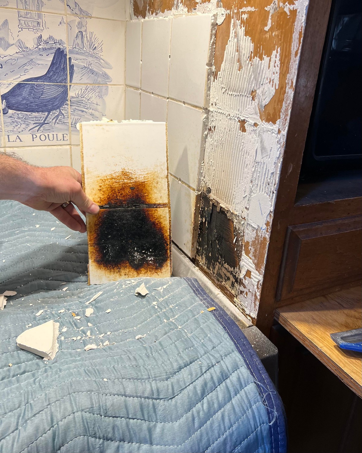Bad Days Happen (31 pics)