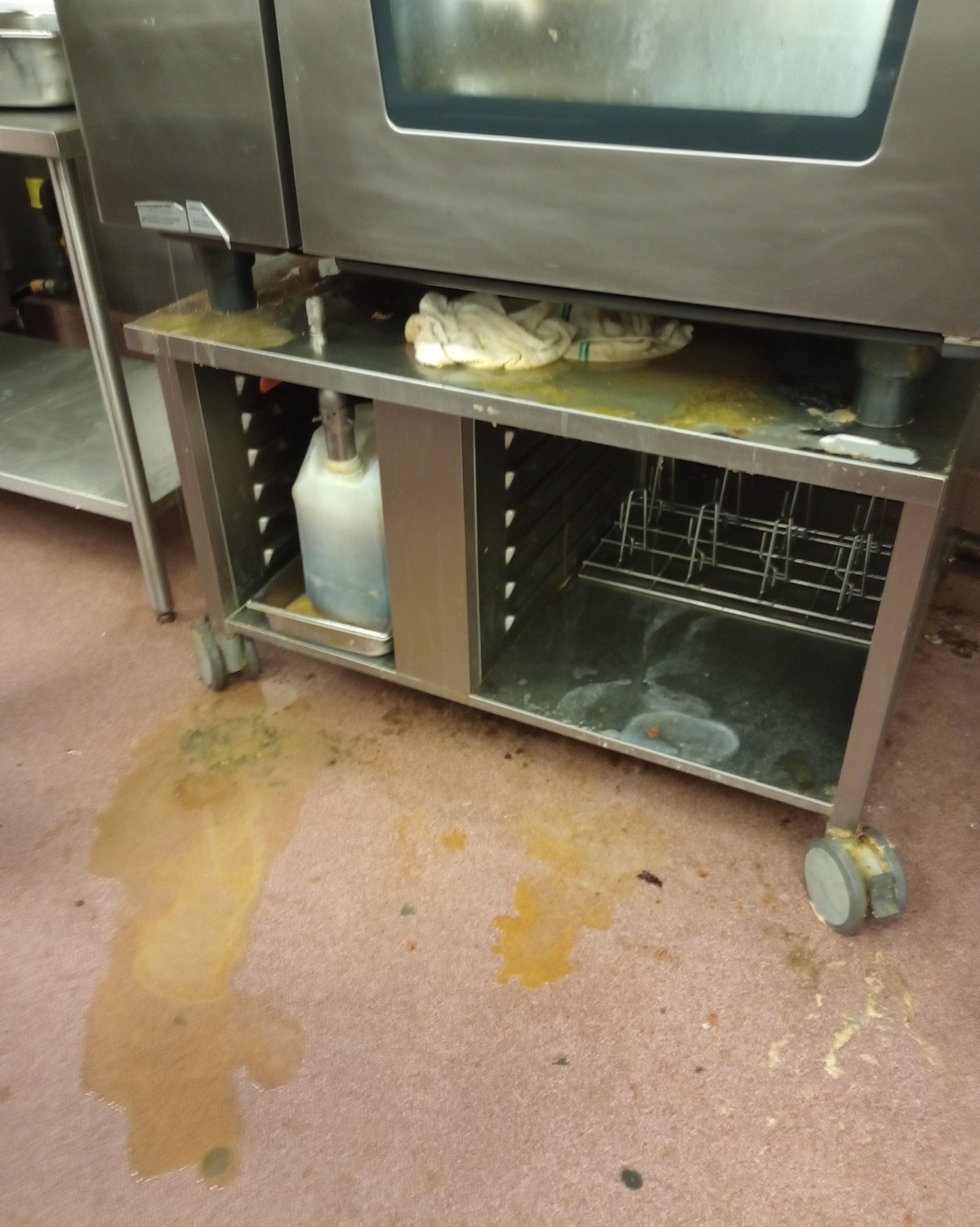 Bad Days Happen (31 pics)