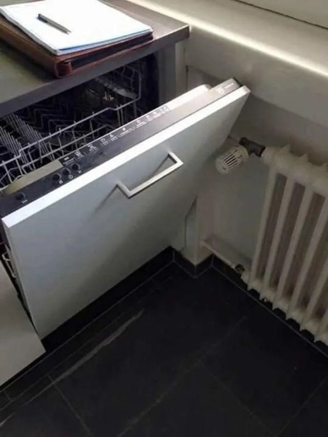 Failed Constructions (19 pics)