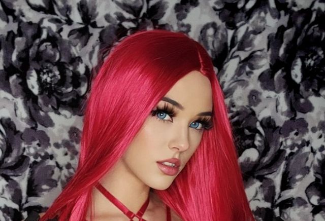 Cosplay Girls (21 pics)