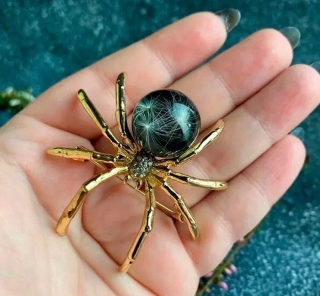 Amazing DIY Crafts (16 pics)