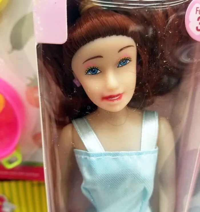 Strange Toys (23 pics)