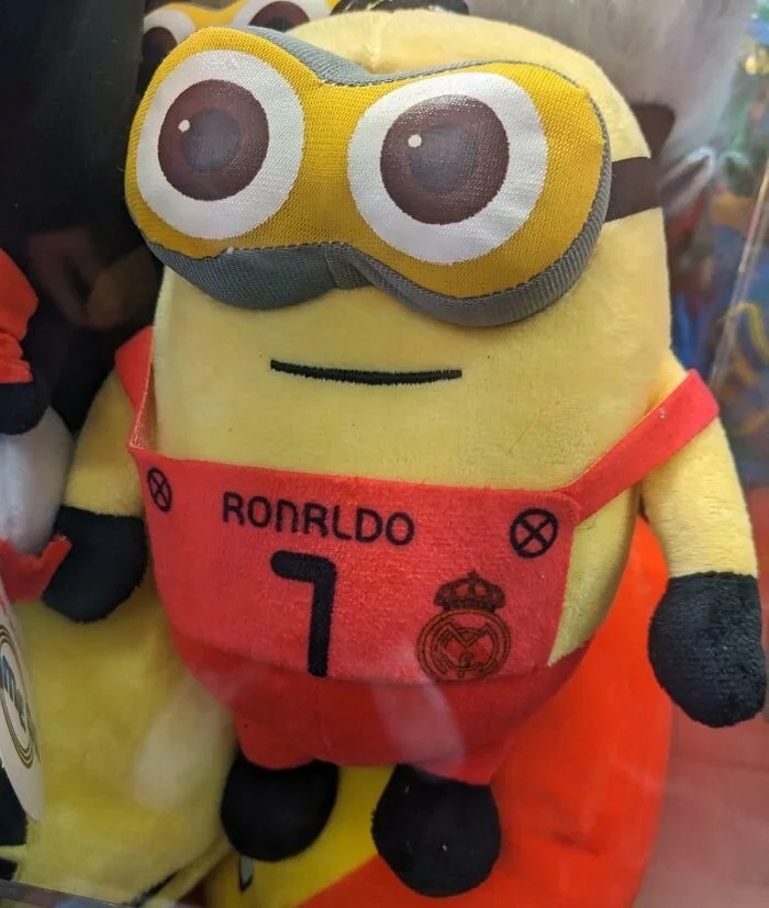 Strange Toys (23 pics)