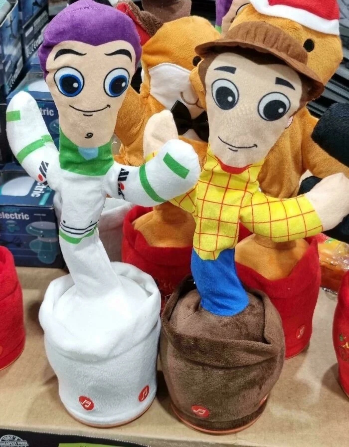 Strange Toys (23 pics)