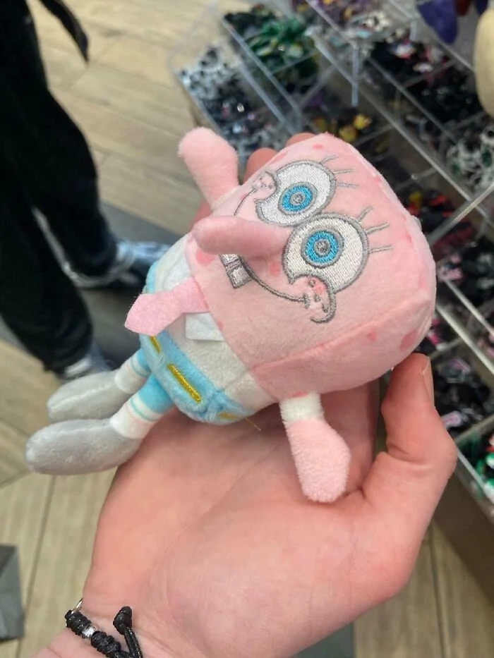 Strange Toys (23 pics)