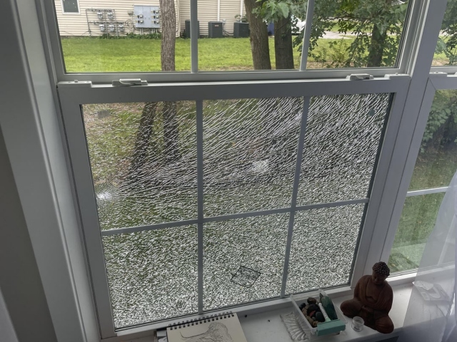 Bad Days Happen (14 pics)