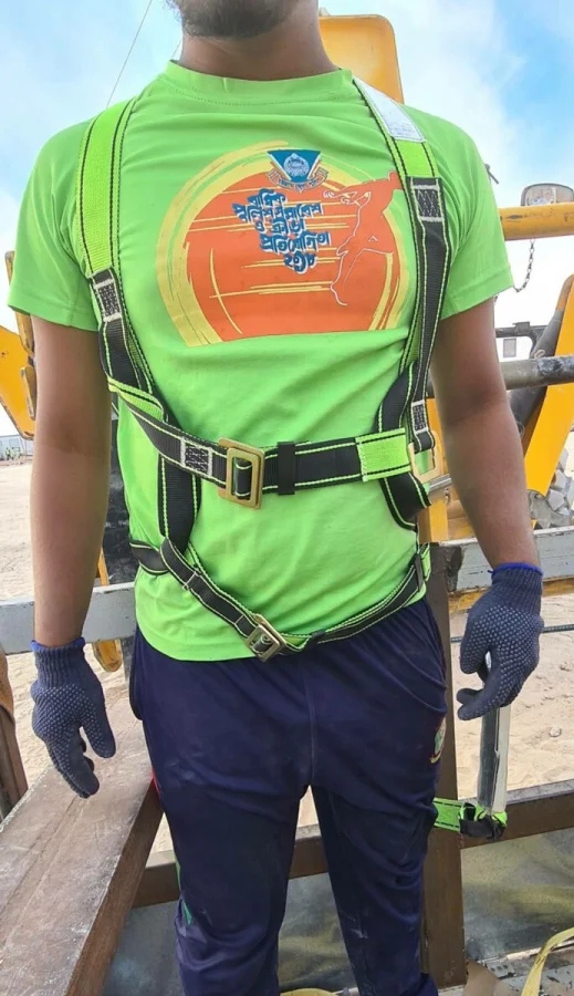 They Don't Care About Safety (16 pics)