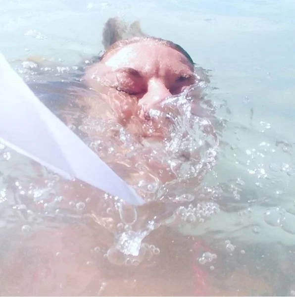 Funny Selfies (15 pics)
