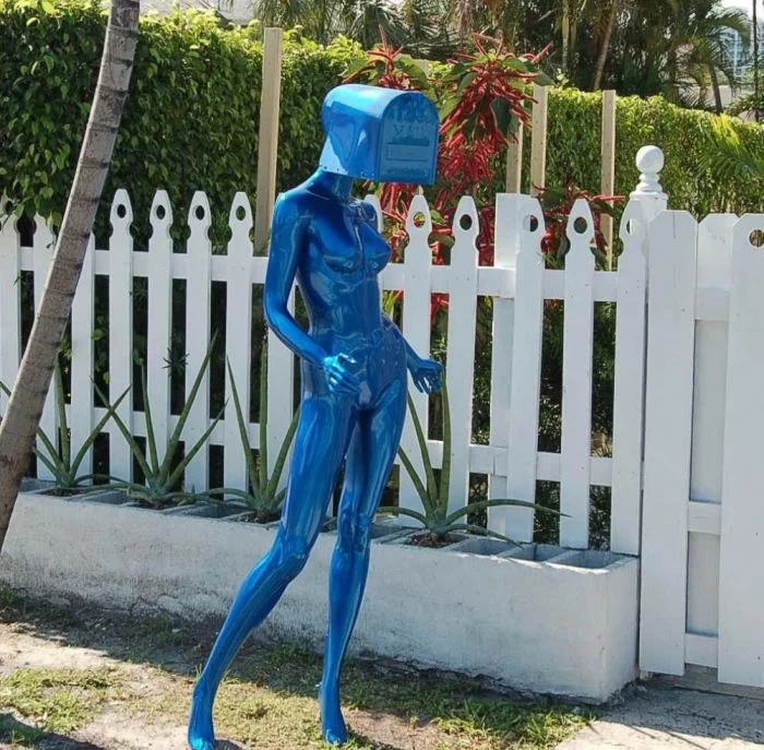 Unusual Mailboxes (23 pics)