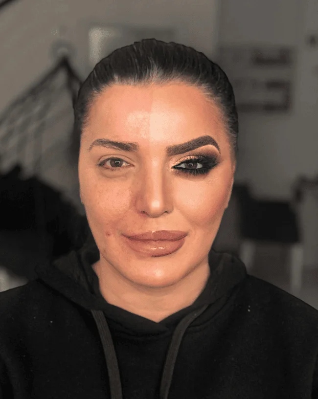 Girls With And Without Makeup (17 pics)