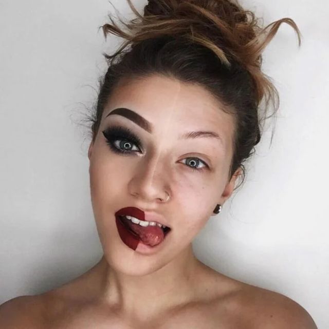 Girls With And Without Makeup (17 pics)