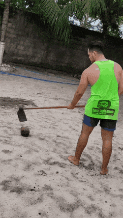 Acid GIFs, September 22 (25 gifs) Acid GIFs, September 22 (25 gifs)
