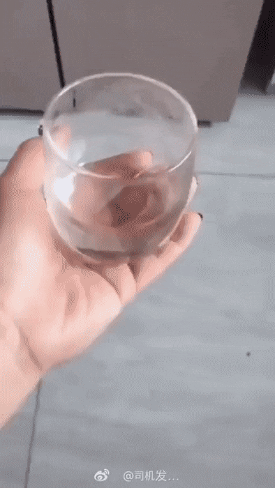 Acid GIFs, September 23 (25 gifs)