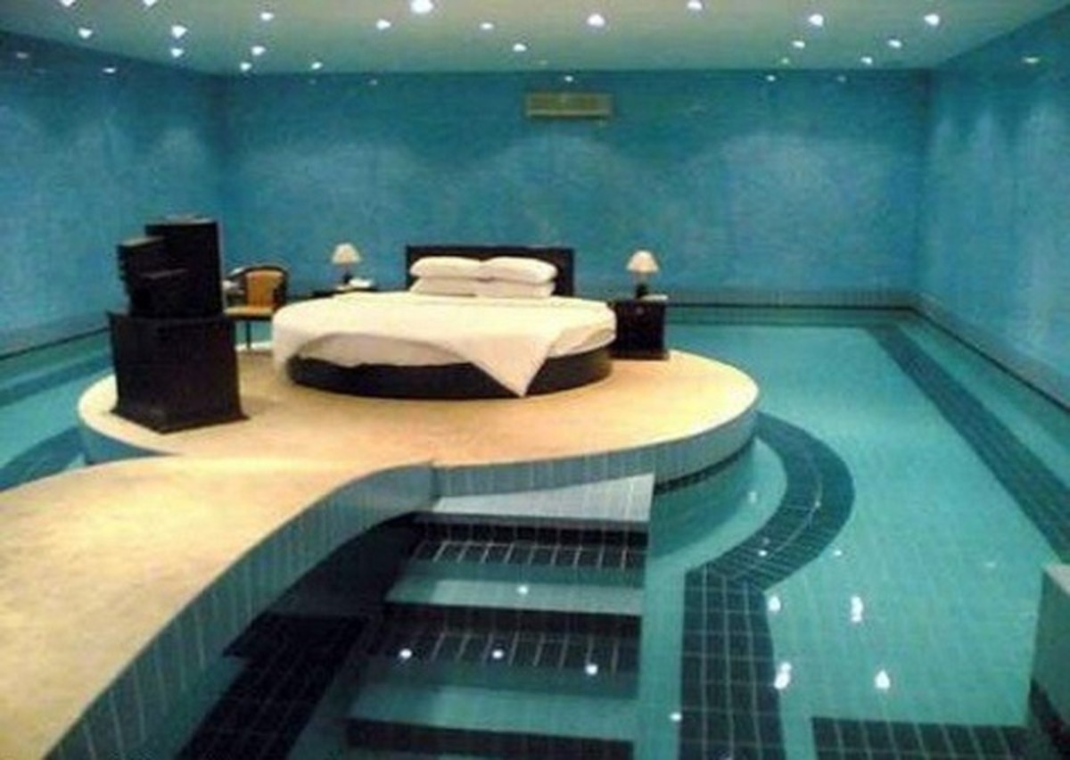 Strange Interior Design (21 pics)