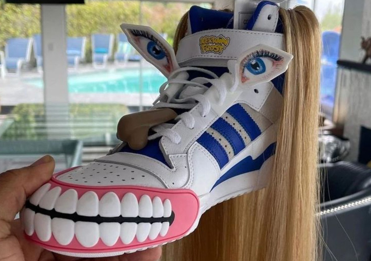 Weird Designs (17 pics)