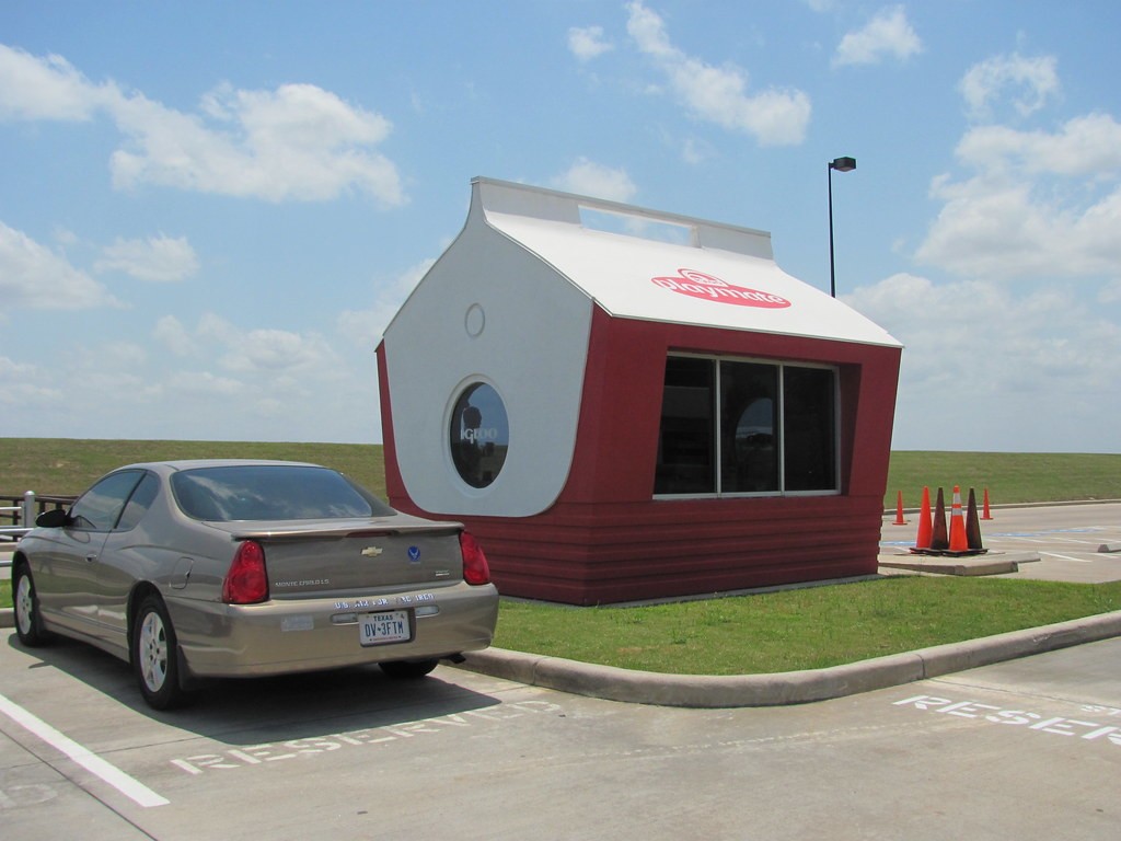 Strange Buildings (19 pics)