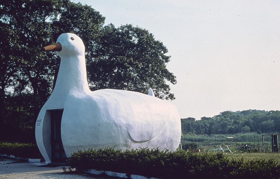 Strange Buildings (19 pics)