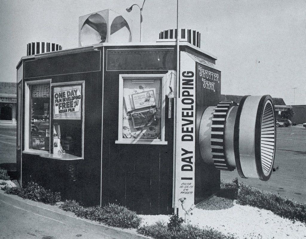 Strange Buildings (19 pics)