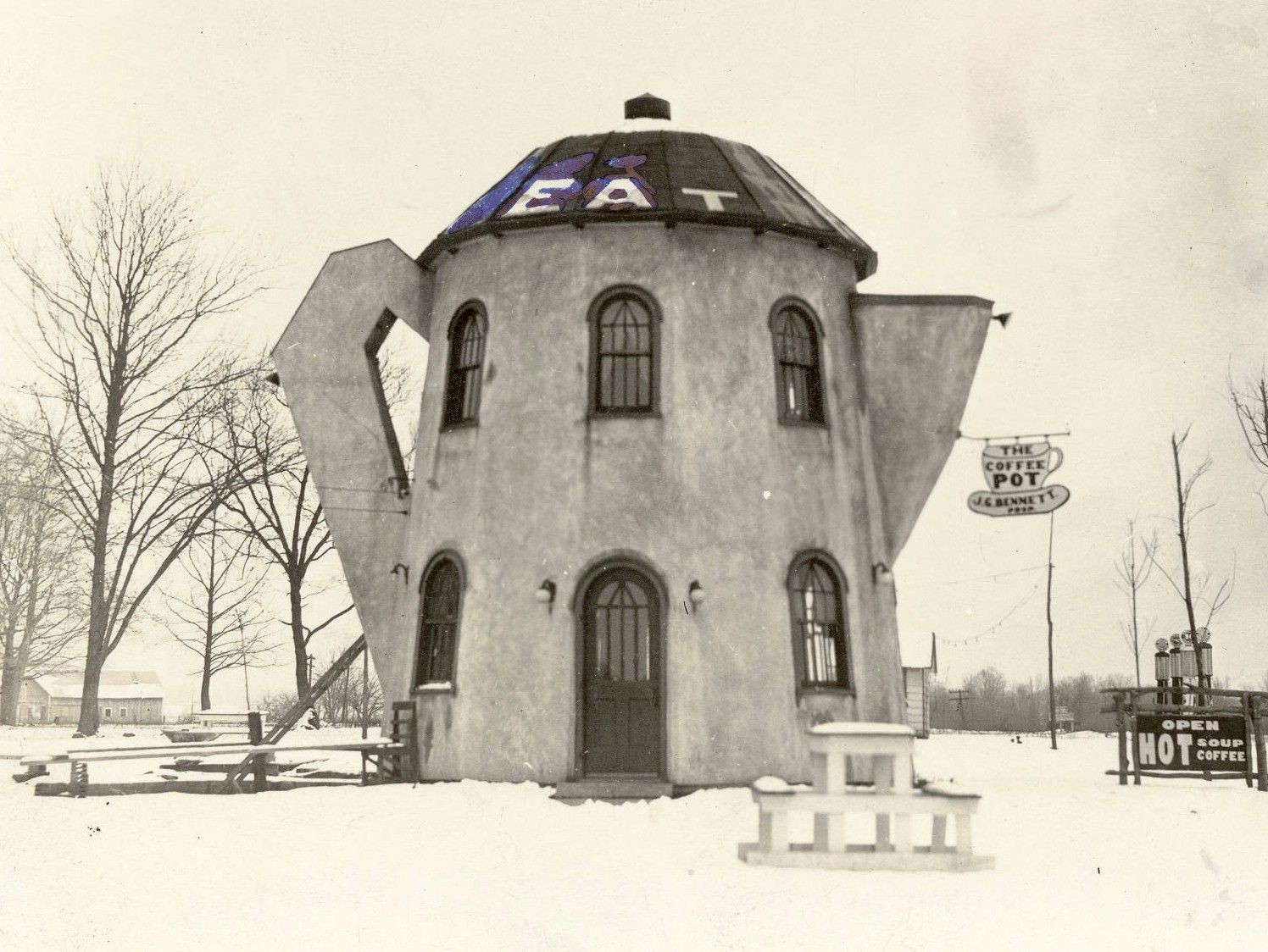Strange Buildings (19 pics)