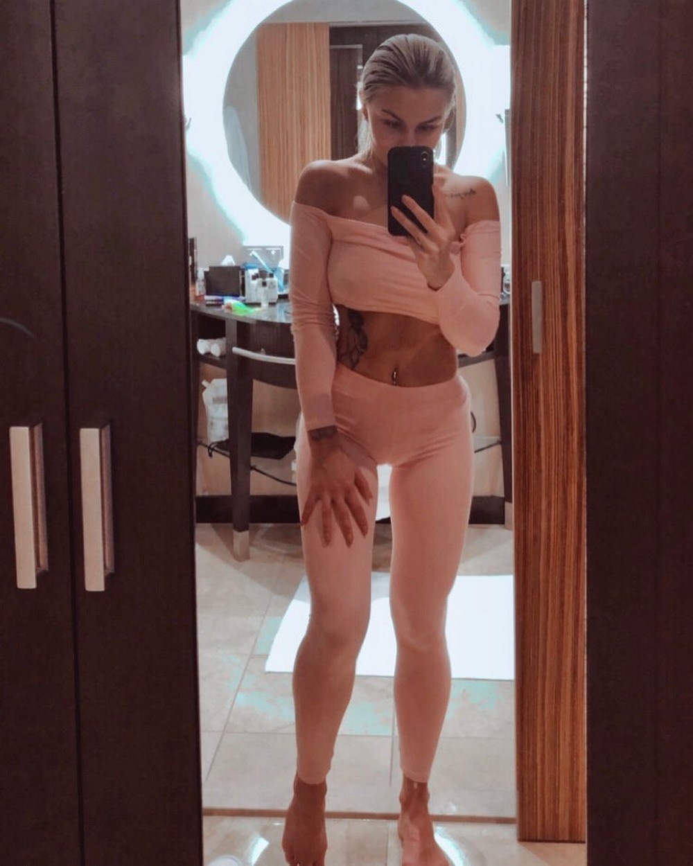 Sporty Girls (23 pics)